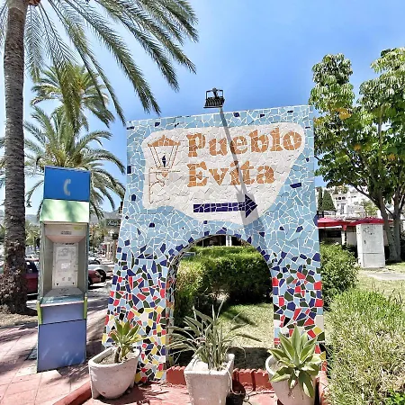 Apart Aleire Pueblo Evita Benalmadena Exterior photo